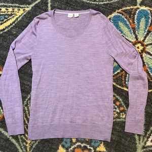 Gap Light Lilac Sweater feels like cashmere with its extra fine mering wool